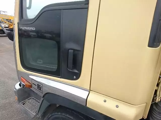 平成18年01月中古増トンいすゞフォワードの画像12