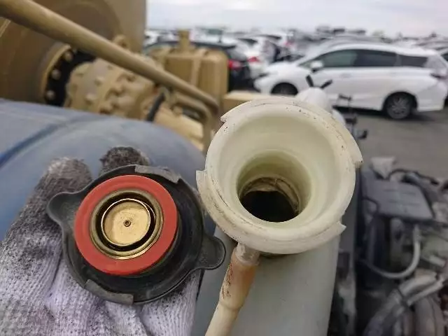 平成18年01月中古増トンいすゞフォワードの画像8