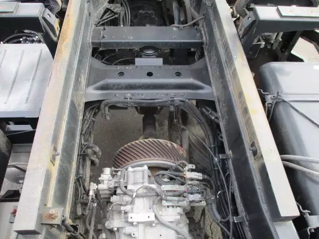 平成26年12月中古大型日産UDUDトラックスの画像11