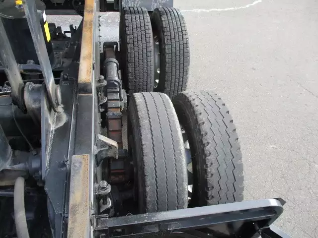 平成26年12月中古大型日産UDUDトラックスの画像13