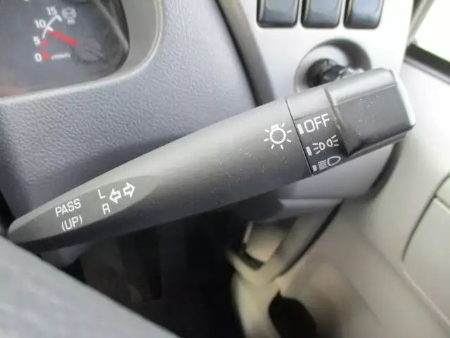 平成26年12月中古大型日産UDUDトラックスの画像29