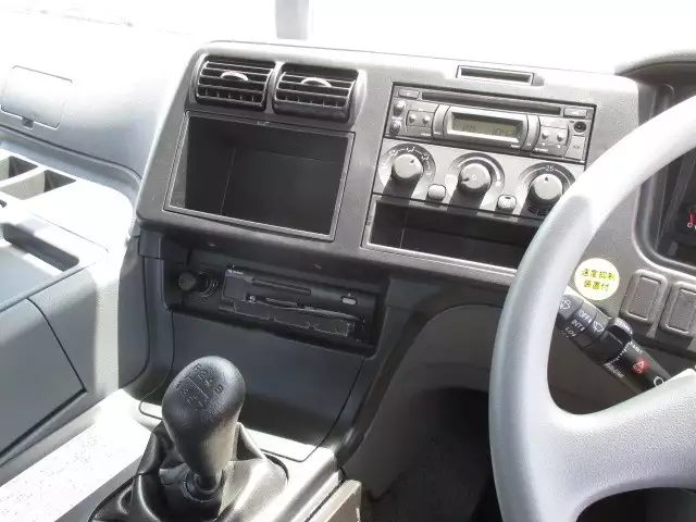 平成30年03月中古大型トラクタヘッド三菱ふそうスーパーグレートの画像16