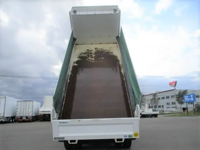 平成26年12月中古大型ダンプ日産UDUDトラックスの画像17