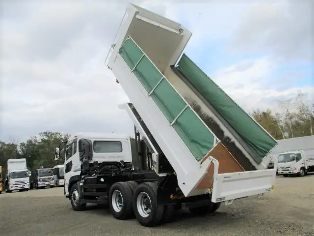 平成26年12月中古大型ダンプ日産UDUDトラックスの画像27