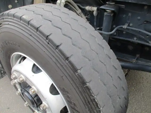 平成26年12月中古大型ダンプ日産UDUDトラックスの画像29