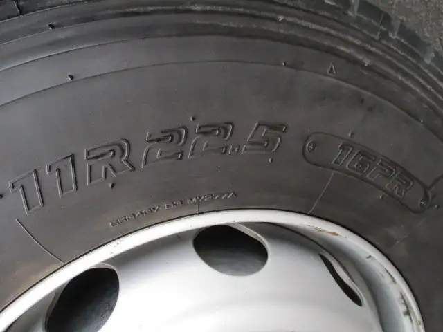 平成26年12月中古大型ダンプ日産UDUDトラックスの画像33