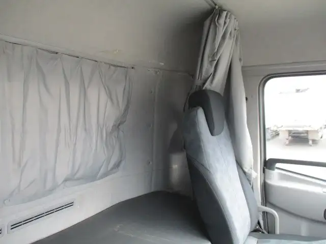 平成26年12月中古大型ダンプ日産UDUDトラックスの画像42