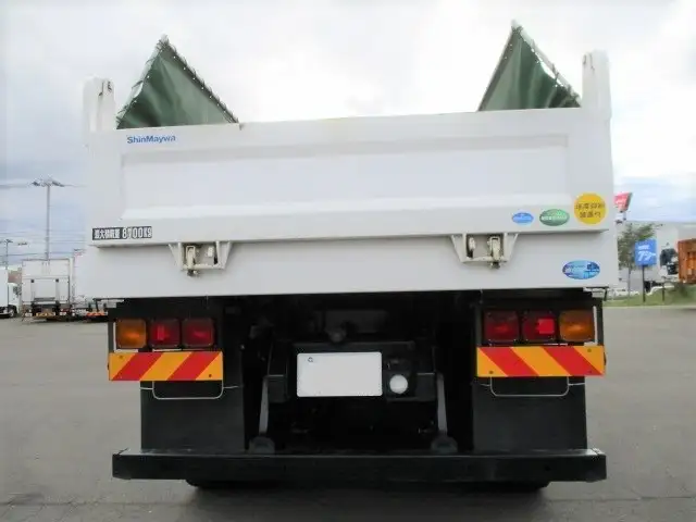 平成26年12月中古大型ダンプ日産UDUDトラックスの画像6