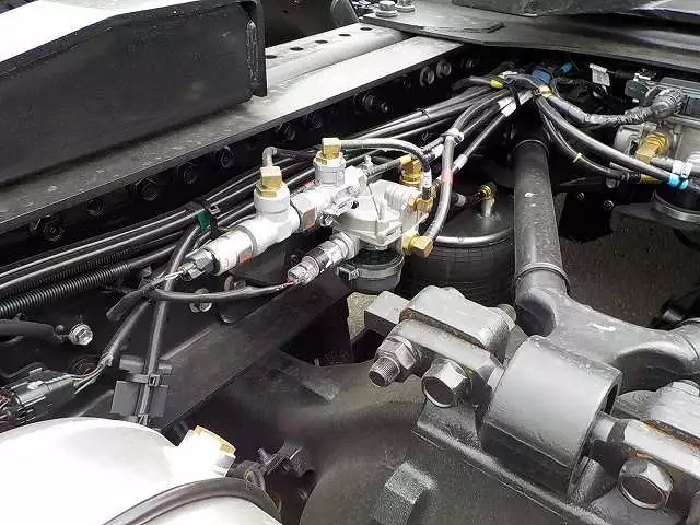 平成30年01月中古大型トラクタヘッド日野日野の画像15