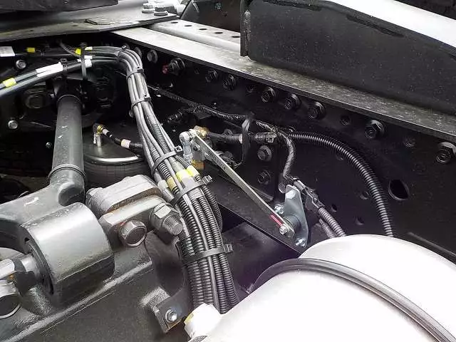 平成30年01月中古大型トラクタヘッド日野日野の画像16