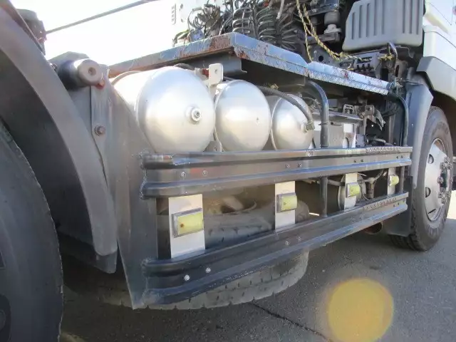 平成20年04月中古大型トラクタヘッド日野プロフィアの画像12