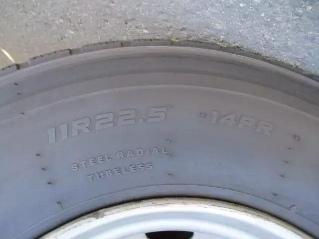 平成20年04月中古大型トラクタヘッド日野プロフィアの画像17