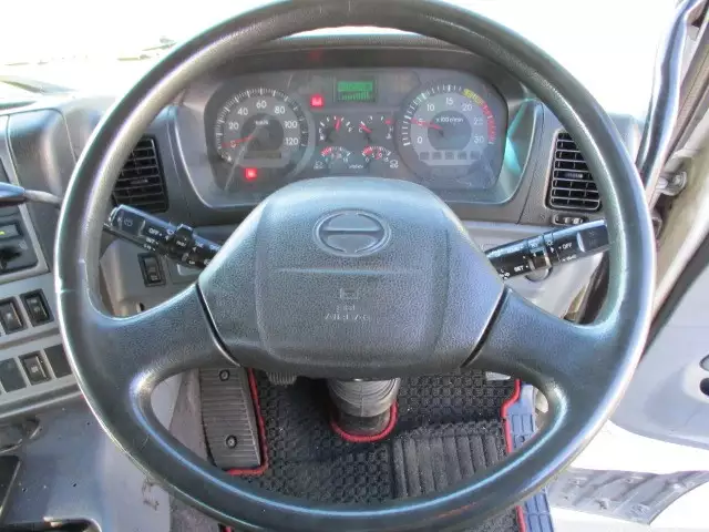 平成20年04月中古大型トラクタヘッド日野プロフィアの画像40