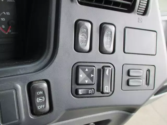 平成26年11月中古大型トラクタヘッド三菱ふそう三菱の画像30