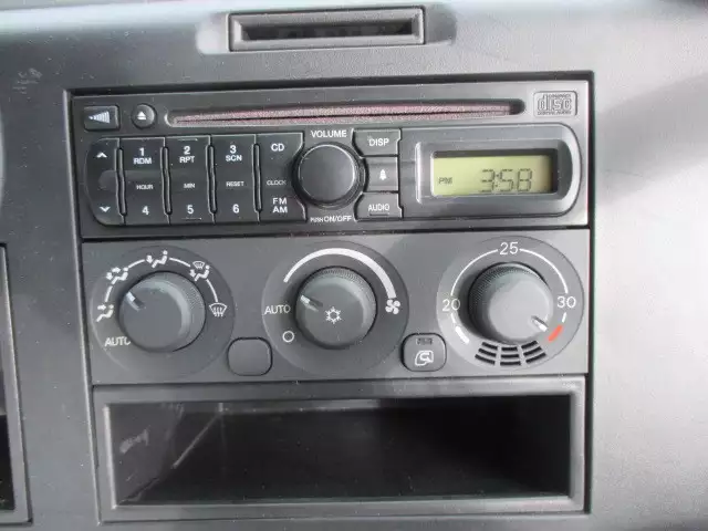 平成26年11月中古大型トラクタヘッド三菱ふそう三菱の画像36