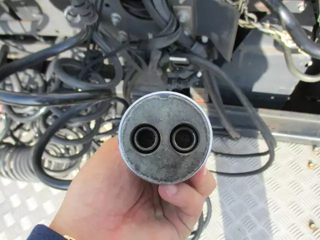 平成26年12月中古大型トラクタヘッド日産UDUDトラックスの画像31