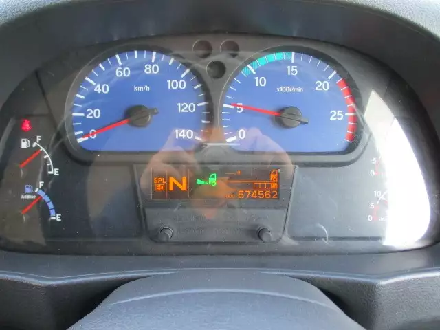 平成26年12月中古大型トラクタヘッド日産UDUDトラックスの画像50