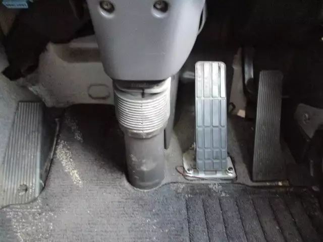 平成26年12月中古大型トラクタヘッド日産UDUDトラックスの画像57