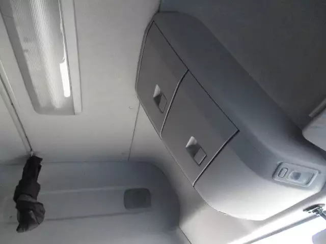 平成26年12月中古大型トラクタヘッド日産UDUDトラックスの画像58