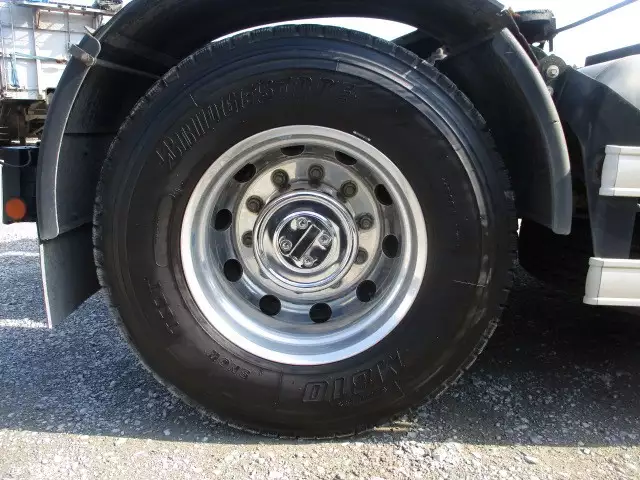 平成26年06月中古大型トラクタヘッド日野日野の画像15