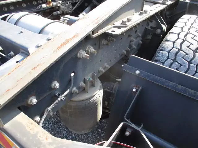 平成26年06月中古大型トラクタヘッド日野日野の画像30