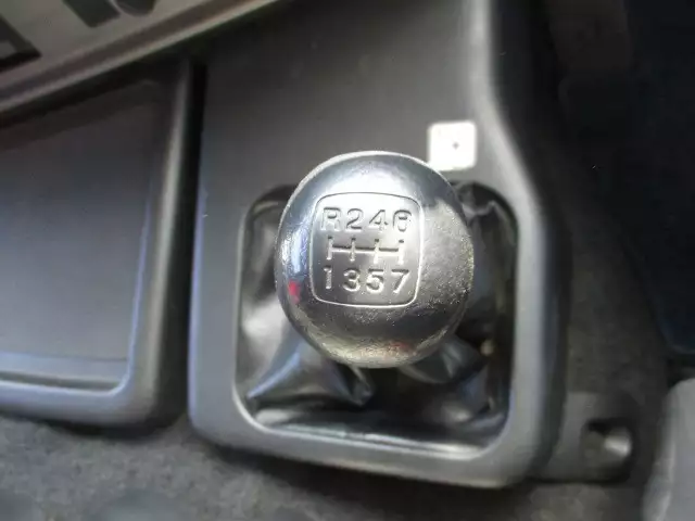 平成26年06月中古大型トラクタヘッド日野日野の画像57