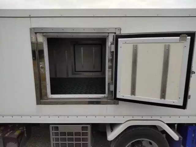 平成29年04月中古小型冷凍バン・ウィングいすゞいすゞの画像15