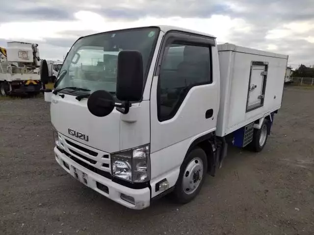 平成29年04月中古小型冷凍バン・ウィングいすゞいすゞの画像1