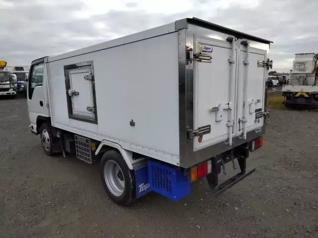 平成29年04月中古小型冷凍バン・ウィングいすゞいすゞの画像4