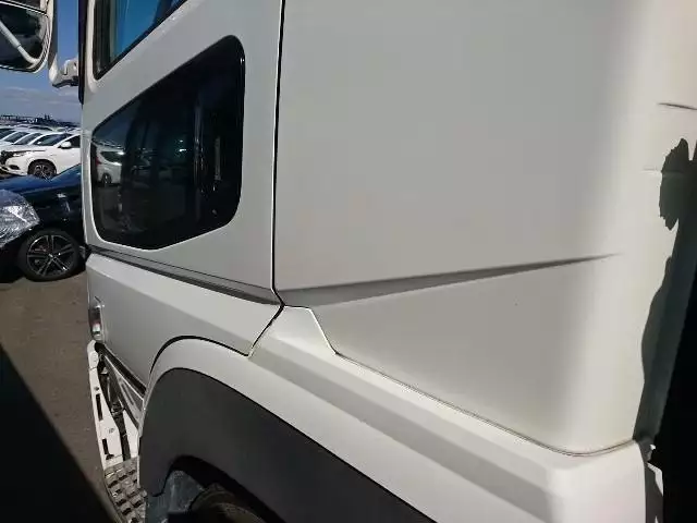 平成27年04月中古大型三菱ふそう三菱の画像12