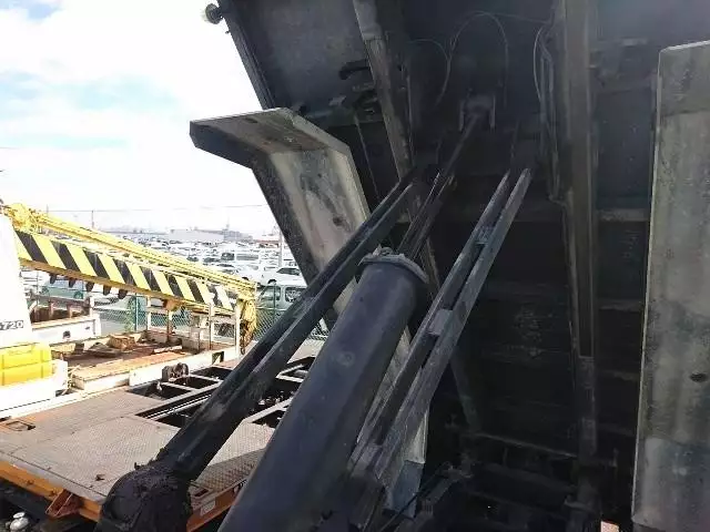 平成27年04月中古大型三菱ふそう三菱の画像13