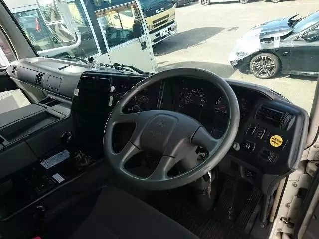 平成27年04月中古大型三菱ふそう三菱の画像5