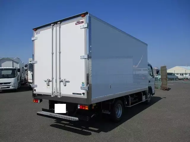 令和03年05月中古小型冷凍バン・ウィング三菱ふそう三菱の画像9