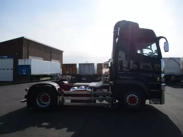 平成28年03月中古大型トラクタヘッド三菱ふそうスーパーグレートの画像4