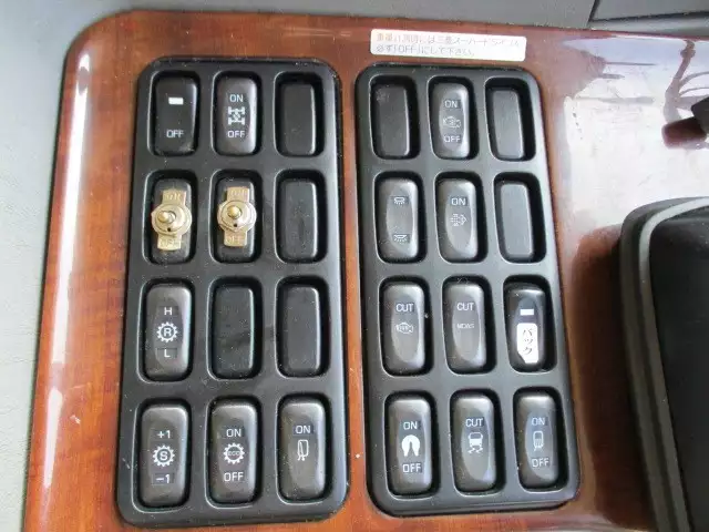 平成28年03月中古大型トラクタヘッド三菱ふそうスーパーグレートの画像49