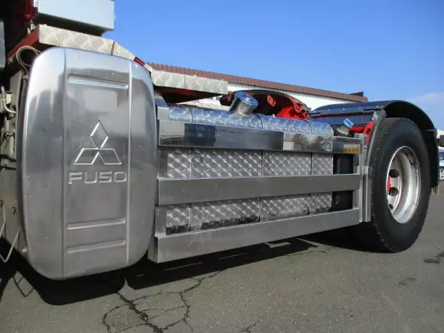 平成28年03月中古大型トラクタヘッド三菱ふそうスーパーグレートの画像9