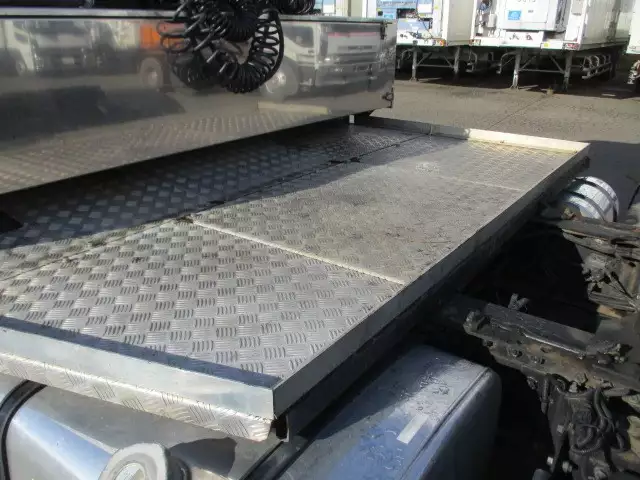 平成29年00月中古大型トラクタヘッド三菱ふそうスーパーグレートの画像31