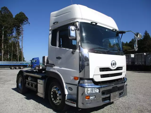 平成27年06月中古大型トラクタヘッド日産UDUDトラックスの画像3