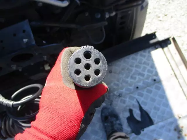 平成27年06月中古大型トラクタヘッド日産UDUDトラックスの画像32