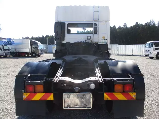 平成27年06月中古大型トラクタヘッド日産UDUDトラックスの画像6