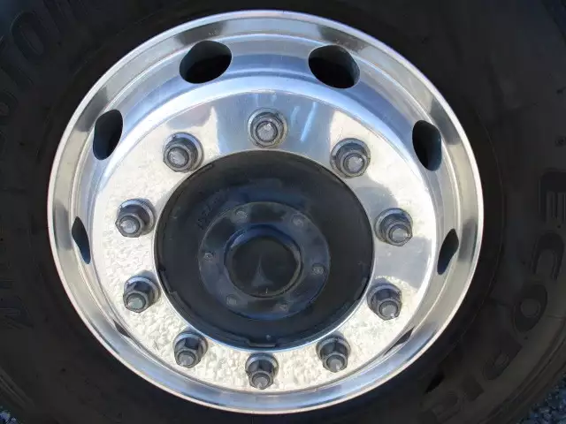 平成27年06月中古大型トラクタヘッド日産UDUDトラックスの画像10