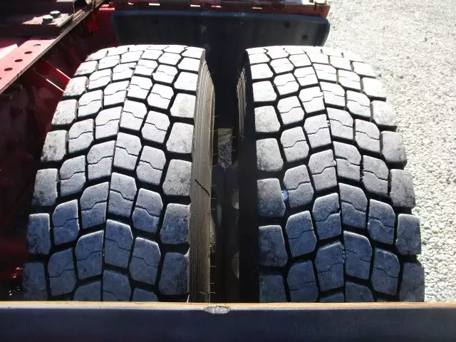 平成24年10月中古大型トラクタヘッド日野日野の画像12