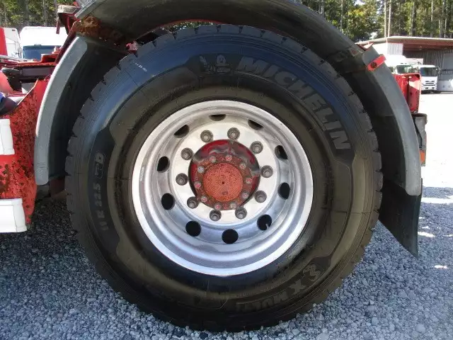 平成24年10月中古大型トラクタヘッド日野日野の画像13