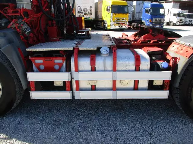 平成24年10月中古大型トラクタヘッド日野日野の画像28