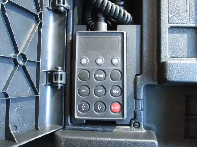 平成24年10月中古大型トラクタヘッド日野日野の画像41