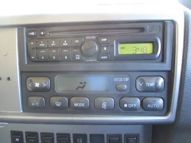 平成24年10月中古大型トラクタヘッド日野日野の画像43