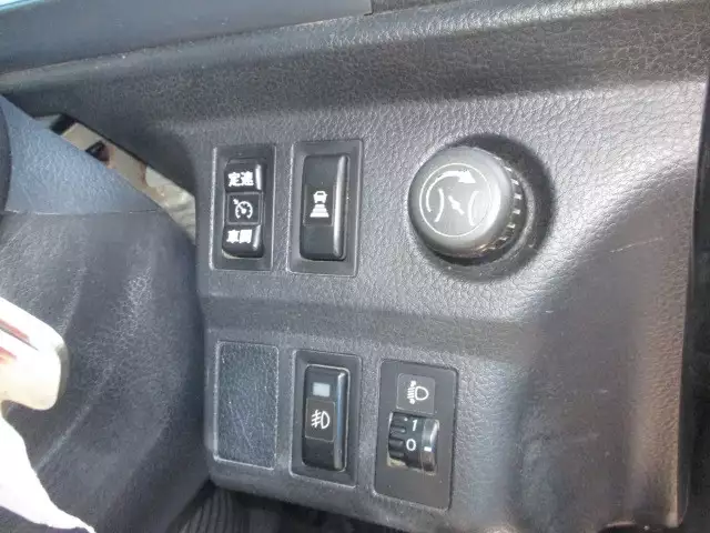 平成24年10月中古大型トラクタヘッド日野日野の画像47