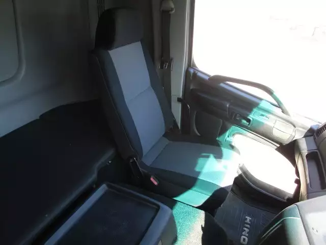 平成24年10月中古大型トラクタヘッド日野日野の画像51