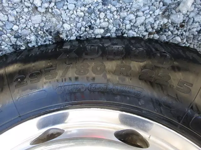 平成24年10月中古大型トラクタヘッド日野日野の画像9