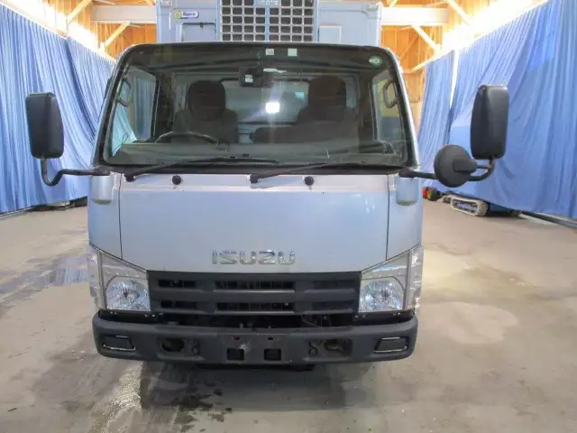 平成25年10月中古小型冷凍バン・ウィングいすゞいすゞの画像2